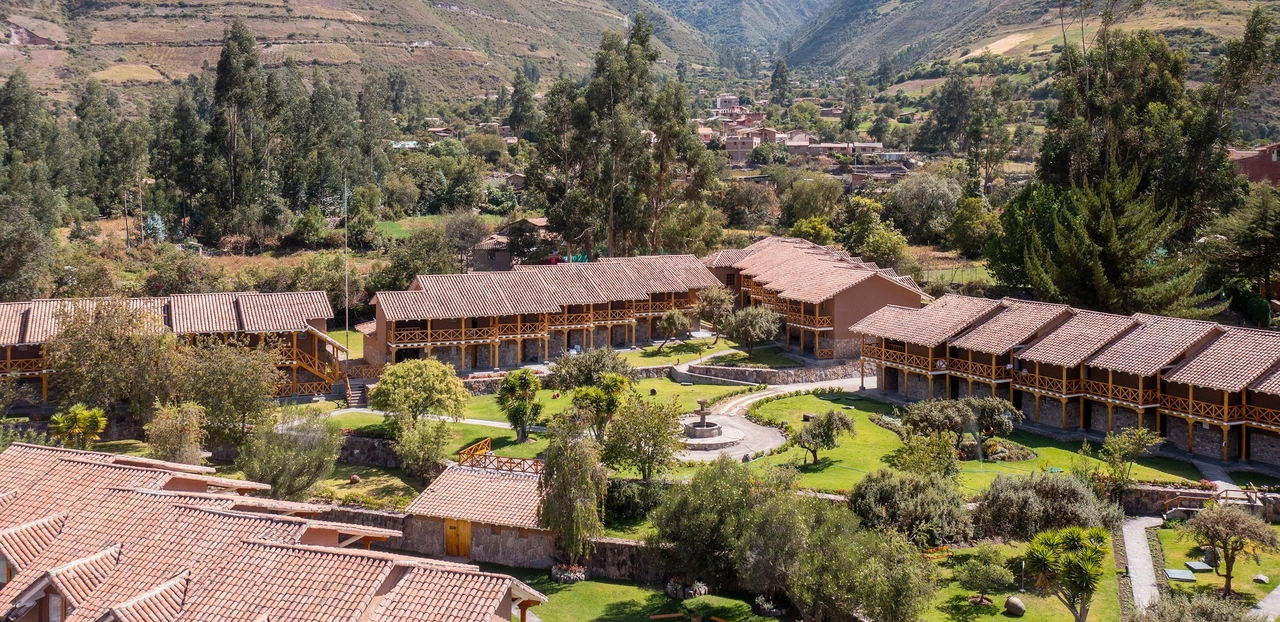 Andina Premium House - Equidistant between Urubamba and Ollantaytambo, in the Sacred Valley of the Incas, the hotel is perfectly located to have an easy access to the tourist attractions of the Valley, the Urubamba River and the Magstuous Mountain River of the Andes.
