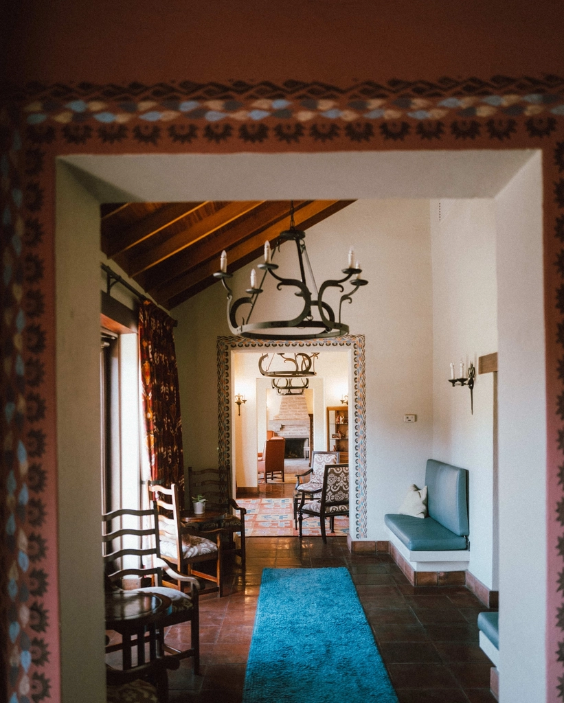 Las Casitas, to Belmond Hotel - The houses is at a short distance from one of the deepest cannons in the world, nestled in the middle of a unique flora and fauna. Here, a sense of serenity prevails, which surrounds it after the exploration of the day with impressive landscapes and an innate feeling of peace