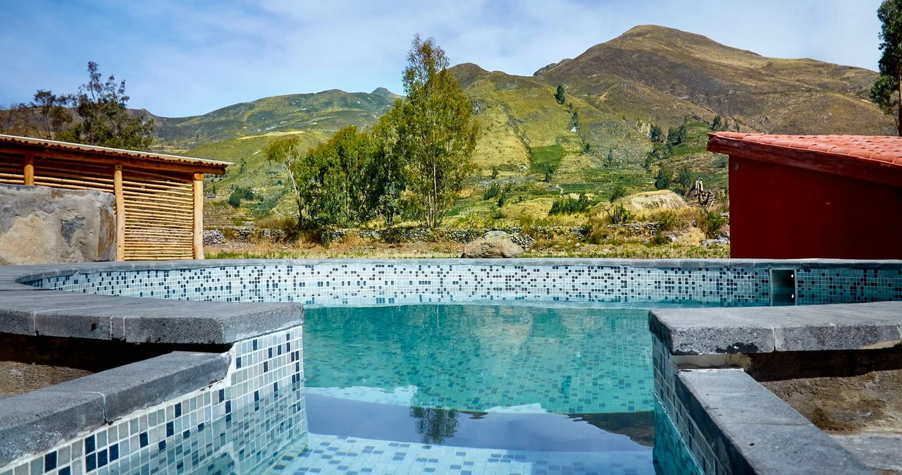 Killa Wasi Lodge - Cozy hotel located in the beautiful Valle del Colca in the charming town of Yanque, a strategic place to visit the Colca Canyon and participate in ecotourism and adventure activities.