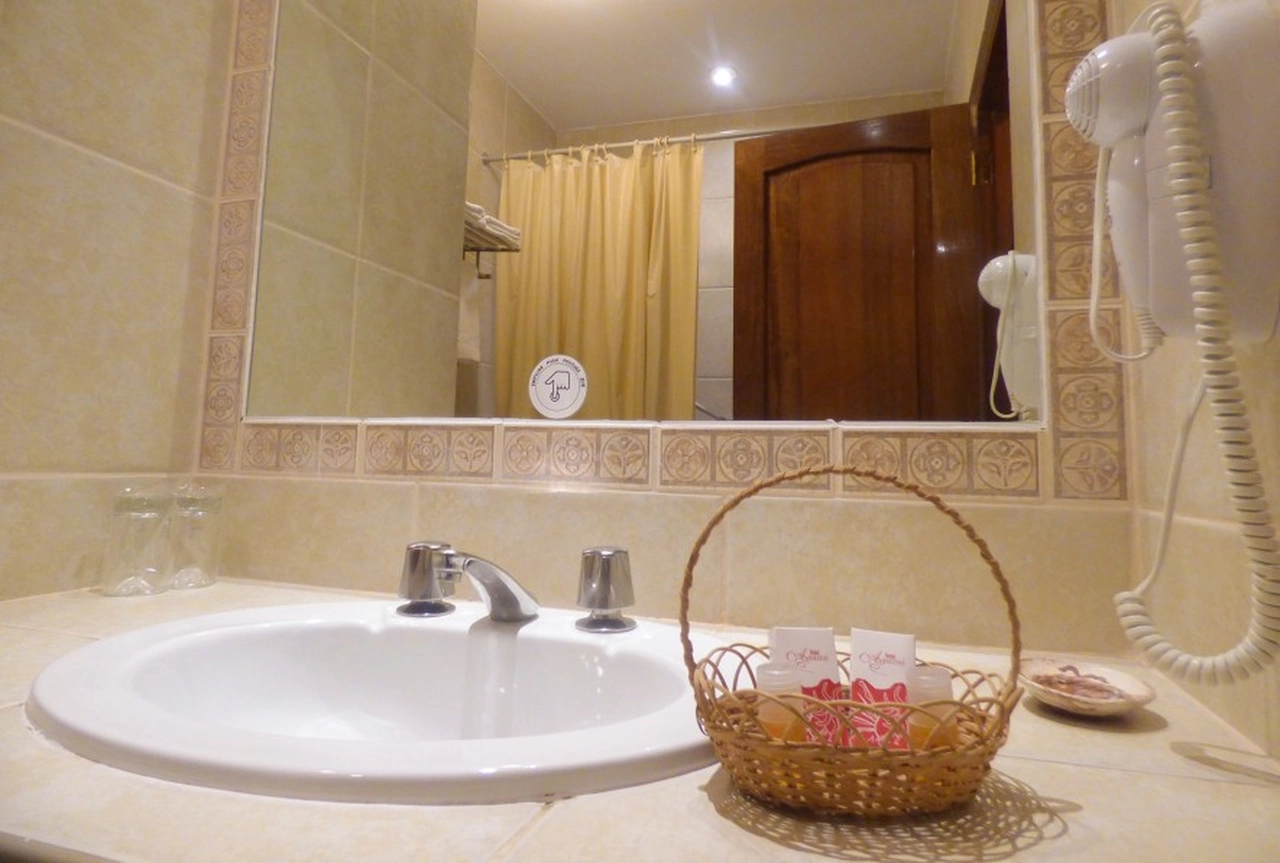 Agustos Urubamba Hotel - The Agustos Urubamba hotel is located only 50 minutes from the city of Cusco and is the best option for a relaxing vacation, it has a good climate, natural environment, in addition to being one of the favorite destinations in Peru, since it is the point of Perfect game to explore the city of Machu Picchu.