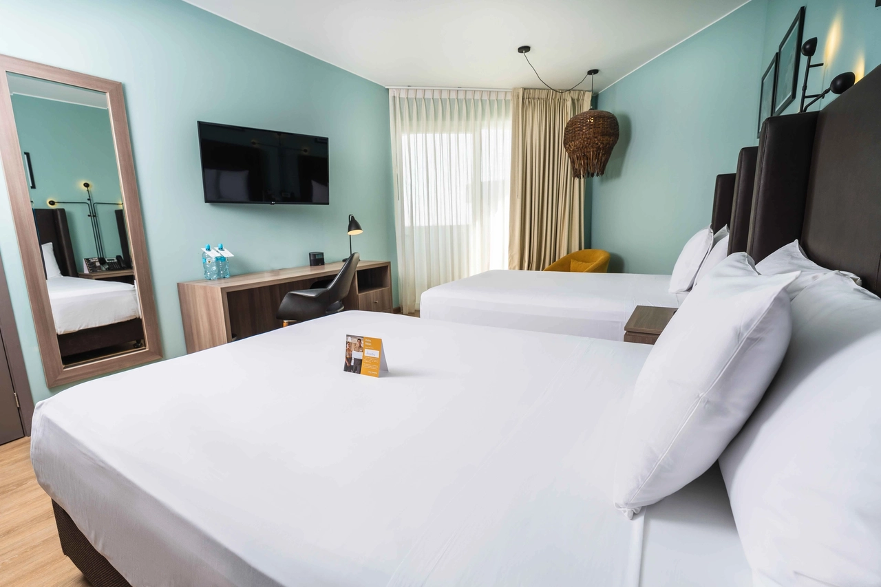 Andina Casa Select - Perfectly located near the Bahia de Paracas, it is the ideal place for couples and families that seek to escape the routine and immerse themselves in a quiet environment with all the necessary services.